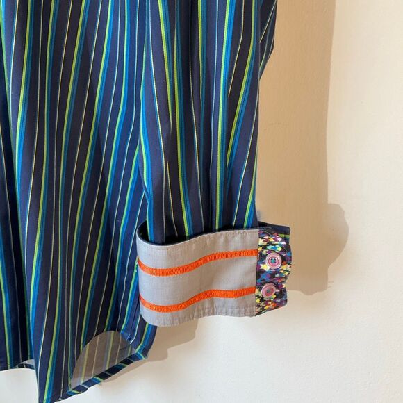 Robert Graham X Multicolor Abstract Contrasting Cuff, Large. Perfect - Picture 5 of 12